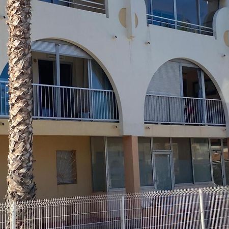 Magnifique Appart Marina Proche Plage Avec Parking Sete Exterior photo